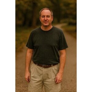 Tommy Hilfiger Men 38 Khaki Green Pleated Chino Shorts Golf Preppy Summer Travel